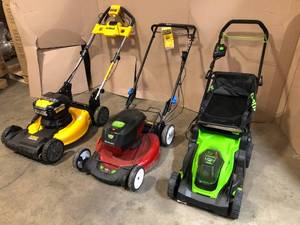 lot 13 image: Pallet 3 Lawn Mowers - used conditions - review pictures