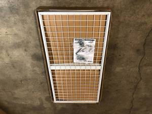 lot 19 image: Gladiator Overhead Gear Loft Storage 4FT x 4FT  good condition - review all picture