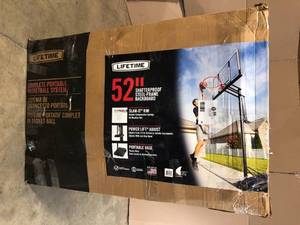 lot 39 image: Lifetime 52 MVP Portable Basketball Hoop - ustomer returns - review all pictures