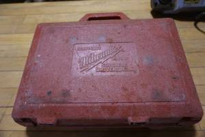 Milwaukee Hi Torque Cordless Drill Driver With Battery, Charger and Case