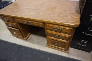 Solid Oak 7 Drawer Office Desk