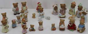 lot 2 image: Porcelain Bear Miniatures