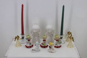 lot 16 image: Angels