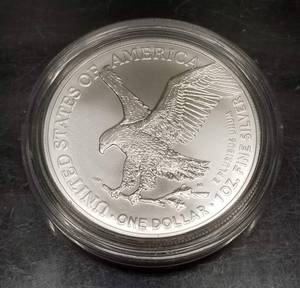 2021 type 2 AMERICAN SILVER EAGLE 1 TROY OZ .999 FINE SILVER IN AIRTITE