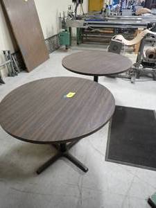 2 round tables