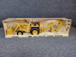 lot 8 image: 1980s ERTL FORD 755A Tractor-Loader-Backhoe Die Cast 112 Scale Loader in Original Box