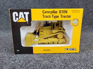 lot 23 image: ERTL Caterpillar D10N Bulldozer Die Cast 150 Scale in Original Box 1990 Collectors Edition