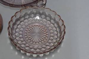 lot 41 image: Pink Depression Glass wear and vintage serving dishes