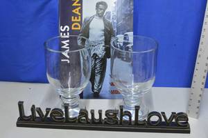 lot 45 image: Household Matching Vases with 2 signs