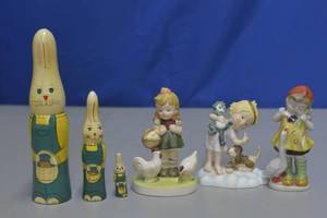 lot 50 image: Porcelain and almost angles figurine lot