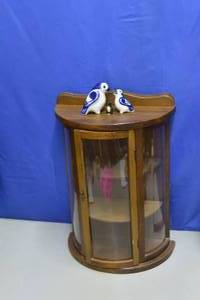 lot 74 image: Porcelain Birds Marie Odegaard Norwegian Design with small curio cabinet and penguin