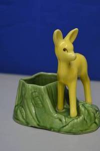 lot 88 image: Shawnee Deer Planter and Shawnee Pottery Planter Watering Vase