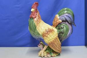 lot 114 image: 14 Fitz and Floyd Rooster