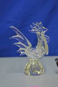 lot 117 image: Glass rooster and hens