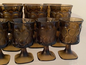 lot 18 image: Retro Goblets