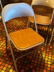 lot 40 image: Four Vintage Samsonite Folding Chairs