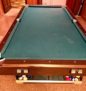 lot 57 image: Vintage Frederick Willys Pool Table
