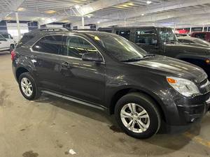 2015 Chevrolet Equinox LT AWD..LOW MILES