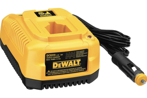 lot 18 image: DEWALT DC9319 7.2-to-18-Volt 1-Hour Vehicle Charger