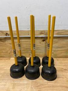 lot 82 image: HARVEYS Lot of 6- Bell Funnel Plungers