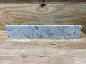 lot 45 image: BESTVIEW 4-in H x 21.25-in L Glacier White Granite Bathroom Side Splash