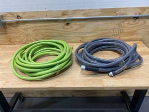 lot 135 image: Lot of 2 Water Hoses