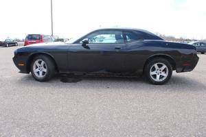 lot 6 image: 2010 Dodge Challenger SE - 1 OWNER
