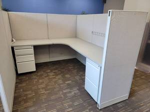 11 Piece - Office Cubicle with Built-In Desk - 6 Walls, 3 Desk, 2 Cabinet I