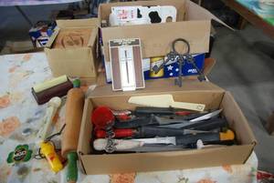 Kitchen Knives, Key Holder, Insulat...