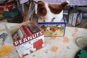 Peanuts 29 pc. Art Set & St. Bernar...