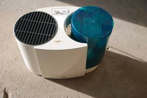 Bemis humidifier...