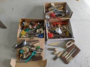 (2) Boxes of VintageAntique Kitche...