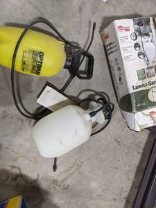 Chapin & Optum Brand 1 Gallon Lawn ...