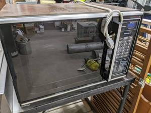 Kenmore Vintage Microwave...