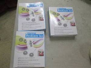 3 aromatherapy necklace fans ...