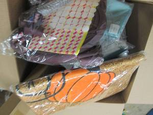box of rug, pillow covers , masks a...