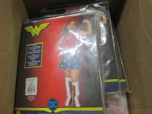 lot of 7 wonder women child costume...