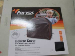 box of 6 fervor deluxe grill covers...
