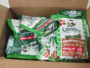 box of greenies dental dog treats ...