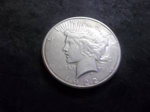 1922 S Silver Peace Dollar