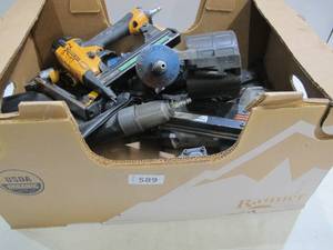 lot 589 image: Lot of USED AS-IS Power Tools - Nailers and Staplers