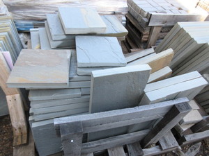 PATTERNED BLUESTONE