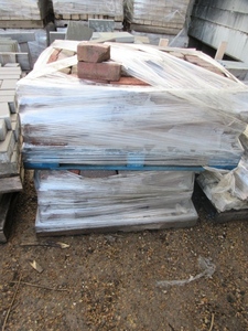 STREET PAVERS - 2 PALLETS