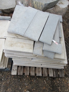 MISC. TRAVERTINE PIECES - ONE PALLET