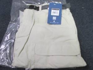 lot 7 image: White Sierra Mens XL Inseam 32 Co...