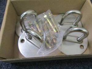 lot 22 image: 2 - 4 pks Alsie Home Brackets...