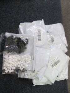 lot 38 image: 8- 200 ct pks Black & White Cord Lo...