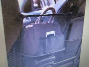 lot 45 image: 3 Car Net Pocket Handbag Holder Ret...