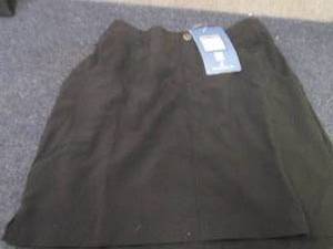 lot 69 image: White Sierra Womens XS Stretch Sko...