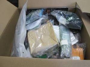 lot 72 image: Box of Small Overstocks & Returns...